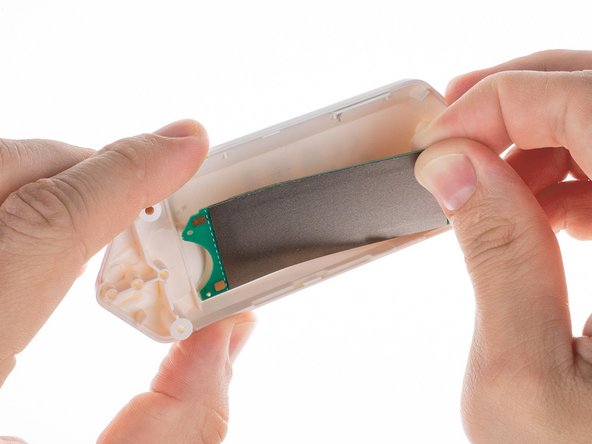 Flipper Zero NFC antenna Replacement, Remove the antenna: crwdns2935265:05crwdnd2935265:02crwdnd2935265:03crwdne2935265:0