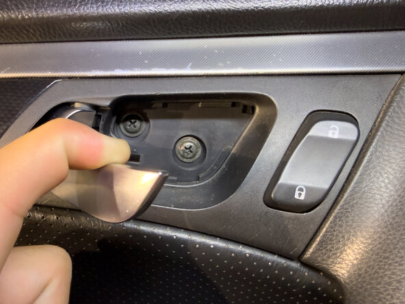 2004-2008 Acura Tl Door Handle Cable Replacement: step 2, image 2 of 3