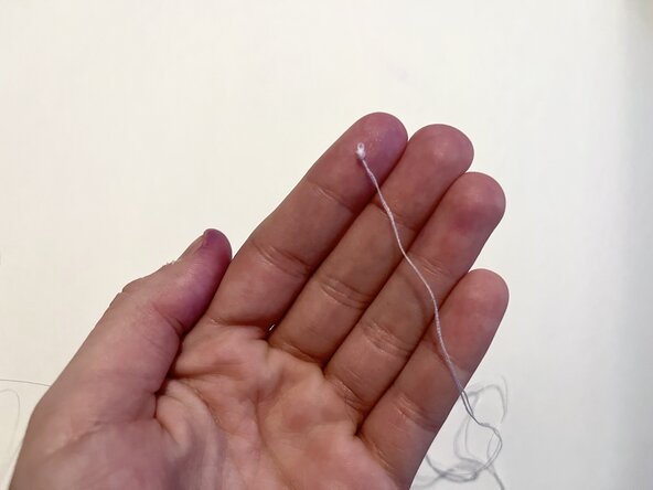 Transforming High-Rise Pants into Low-Rise Style by Hand: crwdns2935265:05crwdnd2935265:03crwdnd2935265:03crwdne2935265:0