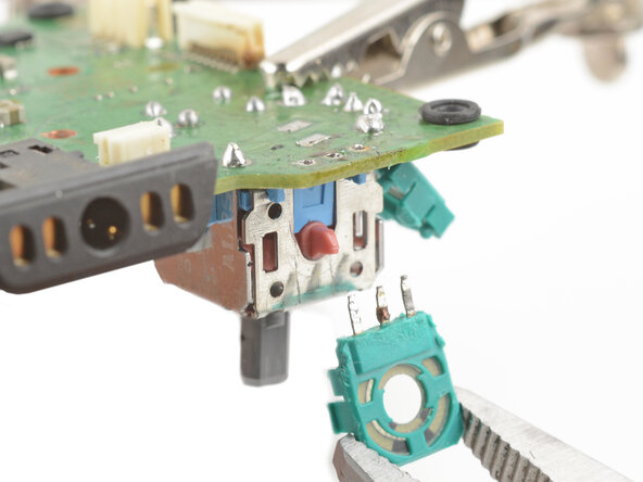 DualSense Controller v2 Joystick Replacement: crwdns2935265:039crwdnd2935265:02crwdnd2935265:03crwdne2935265:0