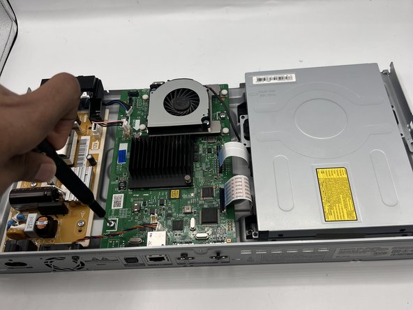 Samsung UBD-K8500 Circuit Board Replacement: crwdns2935265:05crwdnd2935265:02crwdnd2935265:02crwdne2935265:0