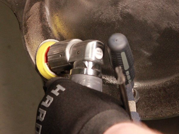 How to Strip and Recoat a Cast Iron Skillet: crwdns2935265:03crwdnd2935265:02crwdnd2935265:03crwdne2935265:0