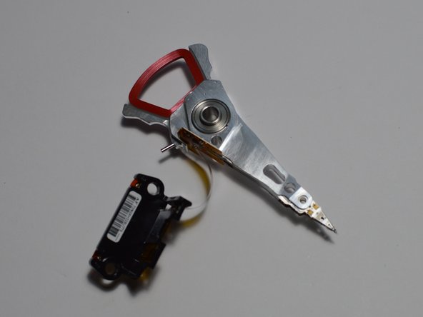 WD Blue Hard Drive Teardown, Head removal p2: crwdns2935265:012crwdnd2935265:02crwdnd2935265:03crwdne2935265:0