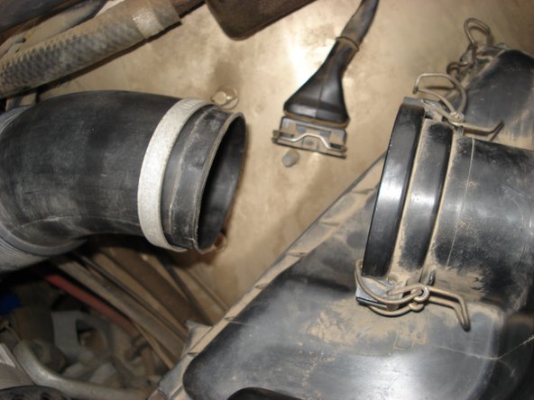 1985-1988 Volvo 740 Mass Air Flow (MAF) Sensor Maintenance: step 4, image 2 of 2