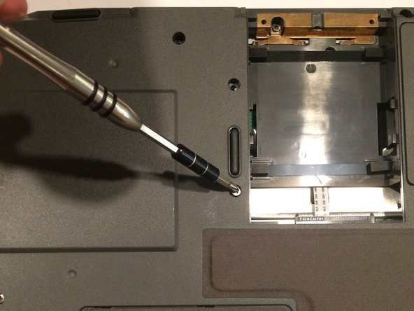 Fujtsu Lifebook Model A6110 Disk Drive Replacement, Disk Drive: crwdns2935265:03crwdnd2935265:02crwdnd2935265:03crwdne2935265:0