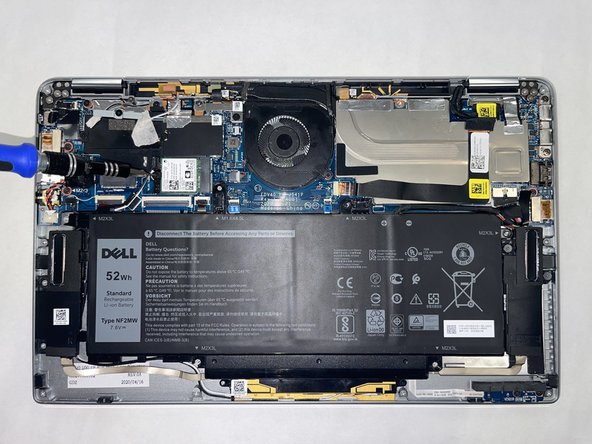 Dell Latitude 9410 2-in-1 Wi-Fi Card Replacement: crwdns2935265:05crwdnd2935265:02crwdnd2935265:02crwdne2935265:0