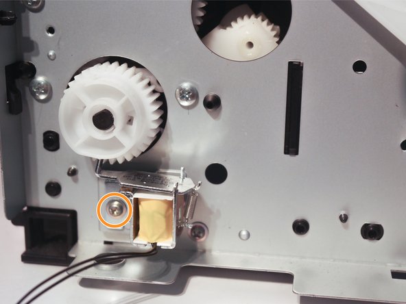 HP LaserJet 1160 or 1320 Main Gear Assembly and Pickup Solenoids Replacement, Main Gear Assembly: step 10, image 3 of 3
