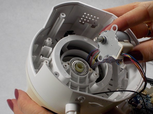 D-Link DCS-5222L Motor Replacement: crwdns2935265:03crwdnd2935265:02crwdnd2935265:02crwdne2935265:0