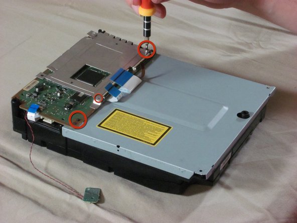 Playstation 3 Optical Drive Replacement: crwdns2935265:012crwdnd2935265:02crwdnd2935265:02crwdne2935265:0