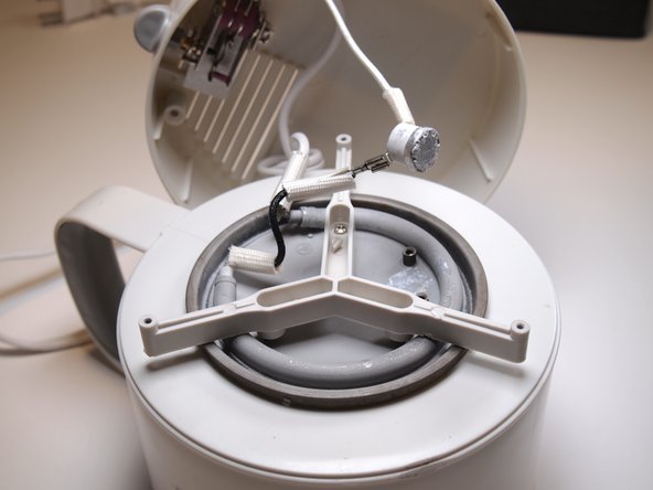 Toastmaster TMHP2 Disassembly: crwdns2935265:06crwdnd2935265:03crwdnd2935265:03crwdne2935265:0