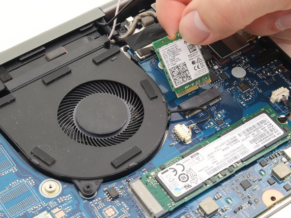 Lenovo YOGA 730-15IKB Wireless Card Replacement: crwdns2935265:07crwdnd2935265:02crwdnd2935265:02crwdne2935265:0