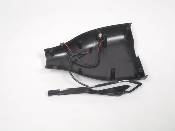 Razor Hovertrax 2.0 Light Replacement, Light: step 6, image 3 of 3