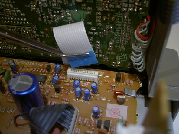 Panasonic SA-PM17 CD Tray Cover Replacement: crwdns2935265:011crwdnd2935265:03crwdnd2935265:03crwdne2935265:0