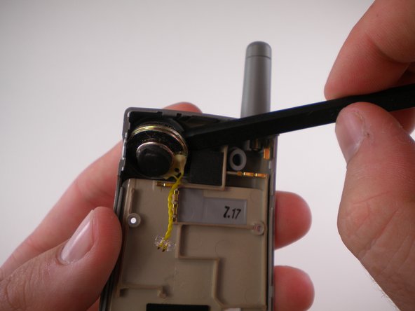 LG VX4500 Speaker Replacement, Speaker: crwdns2935265:07crwdnd2935265:02crwdnd2935265:02crwdne2935265:0