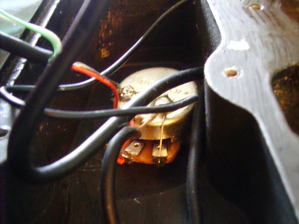 ESP LTD Alexi-200 EMG F-ALX Replacement: crwdns2935265:03crwdnd2935265:02crwdnd2935265:03crwdne2935265:0