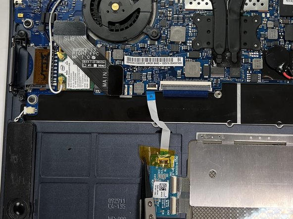 Samsung Series 9 NP900X3C-A02US Touch Pad Replacement: crwdns2935265:02crwdnd2935265:02crwdnd2935265:02crwdne2935265:0