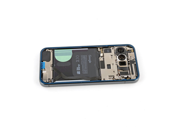 Google Pixel 10 Pro XL USB‑C Board Replacement, Remove the large colored liner: 45 단계, 이미지 3개 중 3개