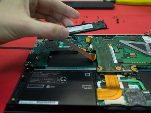 Sony Vaio VPCZ2 CPU Heatsink Fan Assembly Replacement: crwdns2935265:010crwdnd2935265:02crwdnd2935265:02crwdne2935265:0