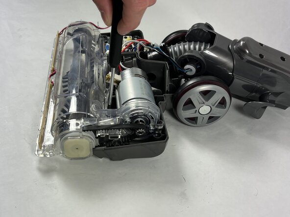 Shark Rocket HV322 Brushroll and Brushroll Belt Replacement, Brushroll and Brushroll Belt: crwdns2935265:04crwdnd2935265:02crwdnd2935265:02crwdne2935265:0