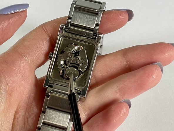 GUESS Steel G95370L Battery Replacement: crwdns2935265:06crwdnd2935265:02crwdnd2935265:03crwdne2935265:0