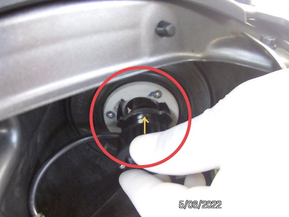 2015-2019 Toyota Highlander Headlight Bulbs Replacement: crwdns2935265:06crwdnd2935265:02crwdnd2935265:03crwdne2935265:0