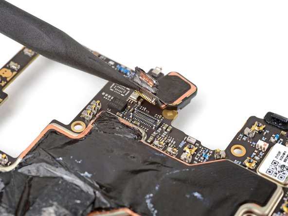 Motorola Edge (2022) Motherboard Replacement, Remove the front camera: step 34, image 2 of 2