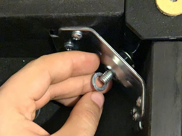 Repairing a Wobbly Piano Bench: crwdns2935265:03crwdnd2935265:02crwdnd2935265:03crwdne2935265:0