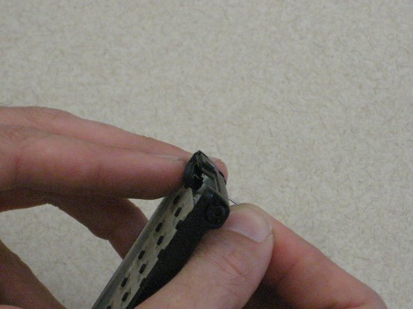 Disassembling Ericsson CF 388 Microphone: crwdns2935265:08crwdnd2935265:02crwdnd2935265:03crwdne2935265:0