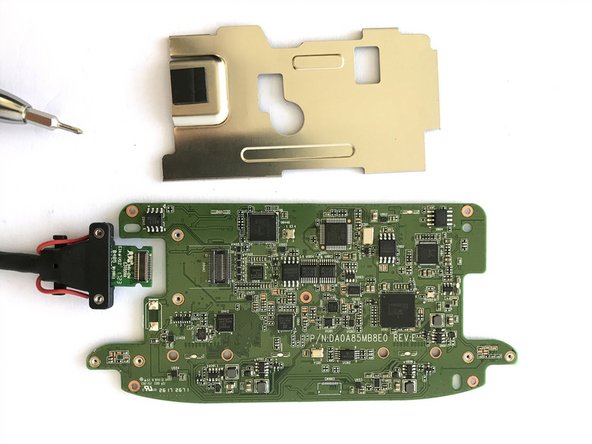 HP Windows Mixed Reality Headset Developer Edition Teardown, Separate metal and cable from PCB: crwdns2935265:09crwdnd2935265:03crwdnd2935265:03crwdne2935265:0
