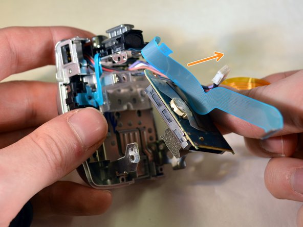 Sony Handycam DCR-SR68 SD Card Slot Replacement: crwdns2935265:024crwdnd2935265:02crwdnd2935265:03crwdne2935265:0