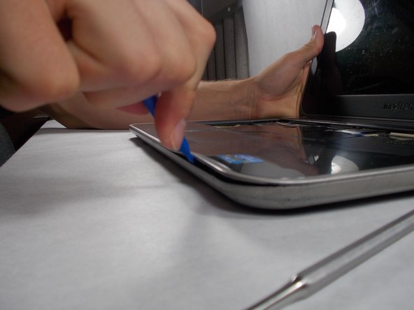 Dell Inspiron 13z 5323 Fan Assembly Replacement: crwdns2935265:03crwdnd2935265:02crwdnd2935265:03crwdne2935265:0