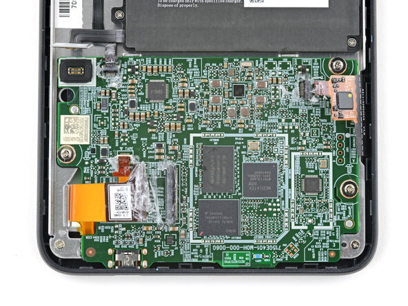 Kobo Clara BW (P365) Motherboard Replacement, Unscrew the motherboard: crwdns2935265:014crwdnd2935265:02crwdnd2935265:02crwdne2935265:0