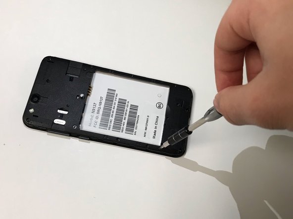 ZTE Tempo X Charging/Aux Board Replacement, Charging/Aux Board: crwdns2935265:03crwdnd2935265:02crwdnd2935265:02crwdne2935265:0