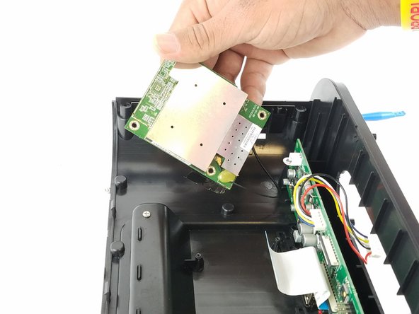 iHome iW1 Speaker Wi-Fi Adapter Replacement: crwdns2935265:014crwdnd2935265:02crwdnd2935265:02crwdne2935265:0