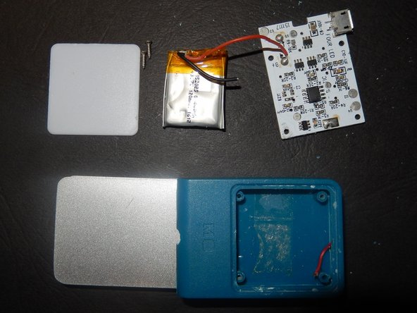 Moleskine Journey Travel Light Teardown: crwdns2935265:06crwdnd2935265:02crwdnd2935265:02crwdne2935265:0