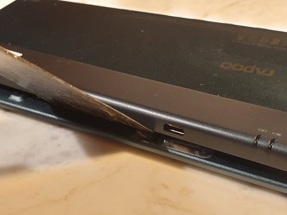 Rapoo E6700 Keyboard  Connector Port Repair, wiggle wiggle wiggle: шаг 3, изображение 3 из 3