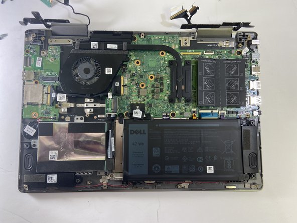 Dell Inspiron 7573 2-in-1 Hinge Replacement: crwdns2935265:07crwdnd2935265:03crwdnd2935265:03crwdne2935265:0