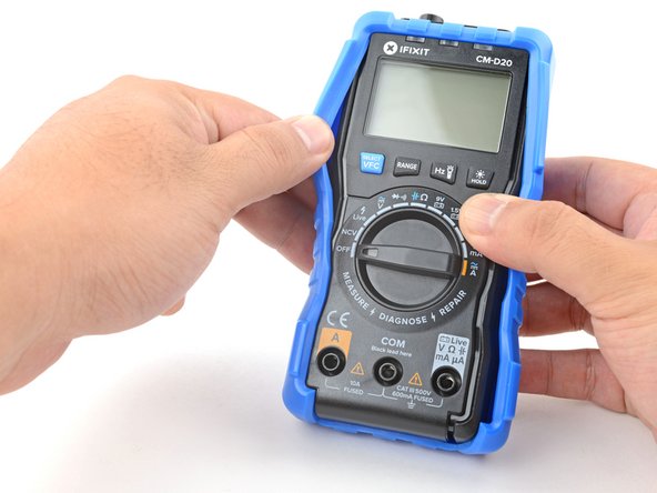 iFixit Digital Multimeter Outer Cover Replacement: 步骤 3 中的图像 2，3