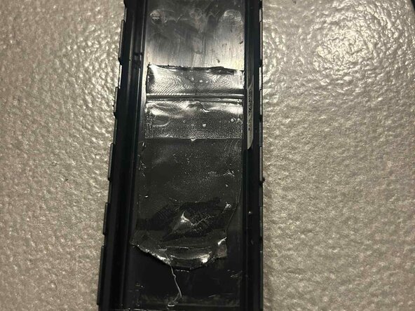 Google Nest Doorbell WiFi GWX3T Battery Replacement, Put the new battery and reassemble: crwdns2935265:06crwdnd2935265:01crwdnd2935265:01crwdne2935265:0