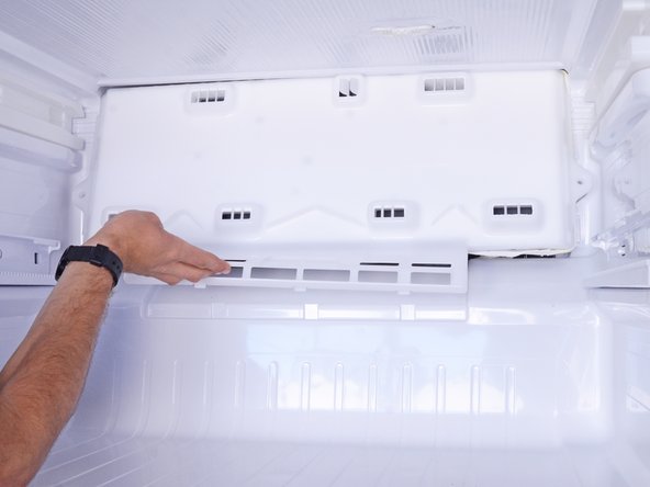 Samsung Refrigerator Evaporator Fan (Freezer Compartment) Replacement: crwdns2935265:07crwdnd2935265:02crwdnd2935265:03crwdne2935265:0