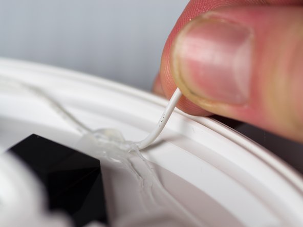 Disassembling the Circuit Board: crwdns2935265:010crwdnd2935265:02crwdnd2935265:02crwdne2935265:0