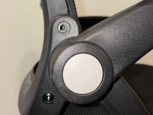 GERTTRONY Seat Replacement: step 2, image 3 of 3