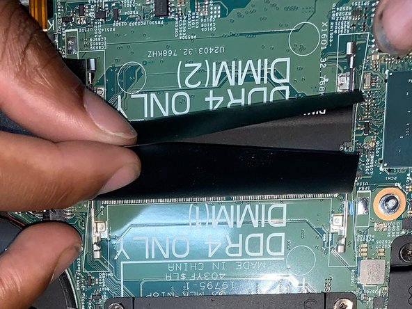 Dell G3 3500 Disassembly, Remove the RAM modules: crwdns2935265:09crwdnd2935265:03crwdnd2935265:03crwdne2935265:0