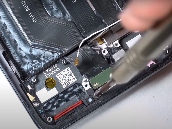 OnePlus 7 Pro Screen Replacement: crwdns2935265:032crwdnd2935265:02crwdnd2935265:02crwdne2935265:0