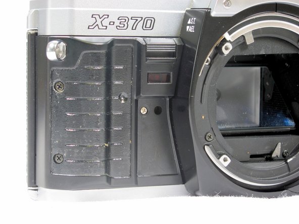 Removing Minolta X-370 Lens Holder: crwdns2935265:09crwdnd2935265:03crwdnd2935265:03crwdne2935265:0