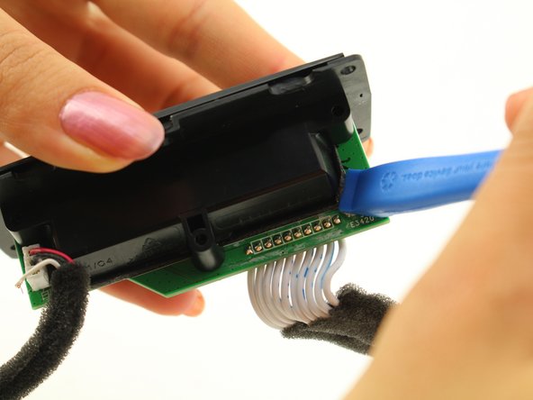 JBL Charge 4 Charging Port Bay Replacement: crwdns2935265:013crwdnd2935265:02crwdnd2935265:02crwdne2935265:0