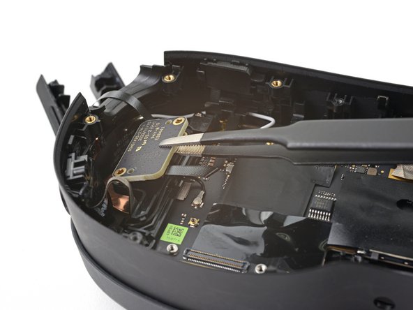 HTC Vive XR Elite Motion Sensor Replacement, Reposition the motion sensor: crwdns2935265:048crwdnd2935265:02crwdnd2935265:03crwdne2935265:0