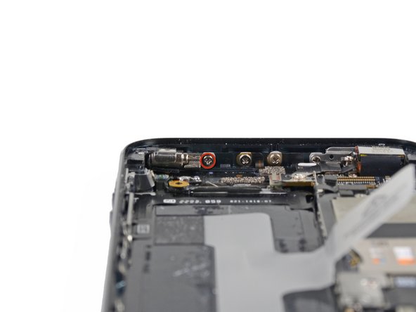 Замена задней части корпуса iPhone 5: crwdns2935265:035crwdnd2935265:01crwdnd2935265:01crwdne2935265:0