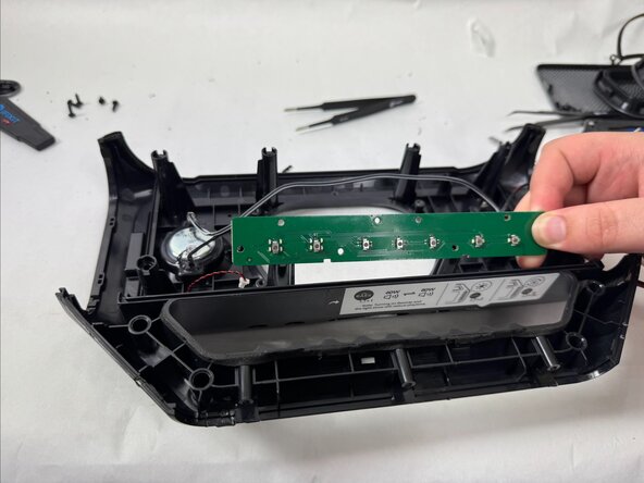 Anker Soundcore Boom 2 Battery Replacement: crwdns2935265:012crwdnd2935265:02crwdnd2935265:02crwdne2935265:0