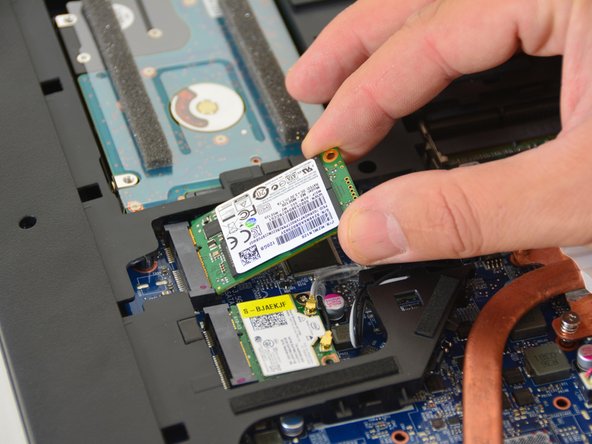 why! W670SZQ1 SSD Festplatte auswechseln, SSD Festplatte: crwdns2935265:03crwdnd2935265:02crwdnd2935265:03crwdne2935265:0